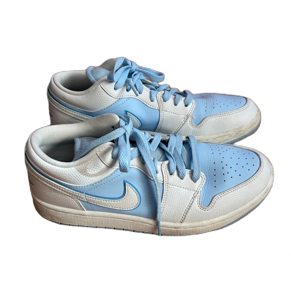 Nike Women's Jordan 1 Low SE Reverse Ice Blue DV1299-104 Sz 9.5